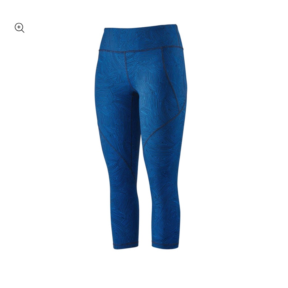 Patagonia women’s Terraced Fields: Bayou Blue centered crop leggings